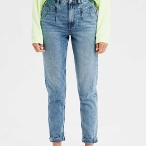 American Eagle mom jeans